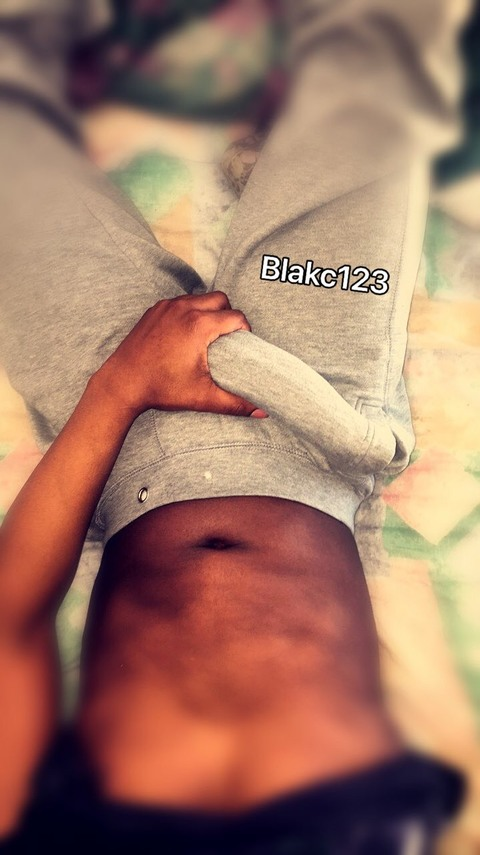 Header of blakc123