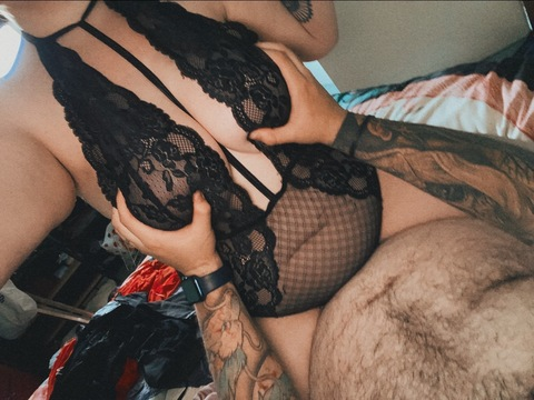 Header of hornytumblrcpl