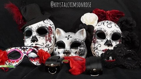 Header of krystalcrimsonrose