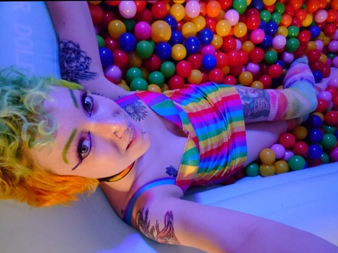 Header of rainbowvixen